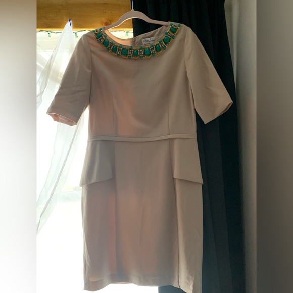 Classy beaded beige {Royal Collection} Eliza J dress - Picture 12 of 16